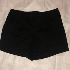 H&m black shorts with front pockets